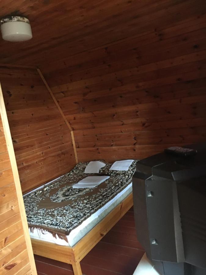 Номера В Деревянных Домиках Fontanka Exterior foto